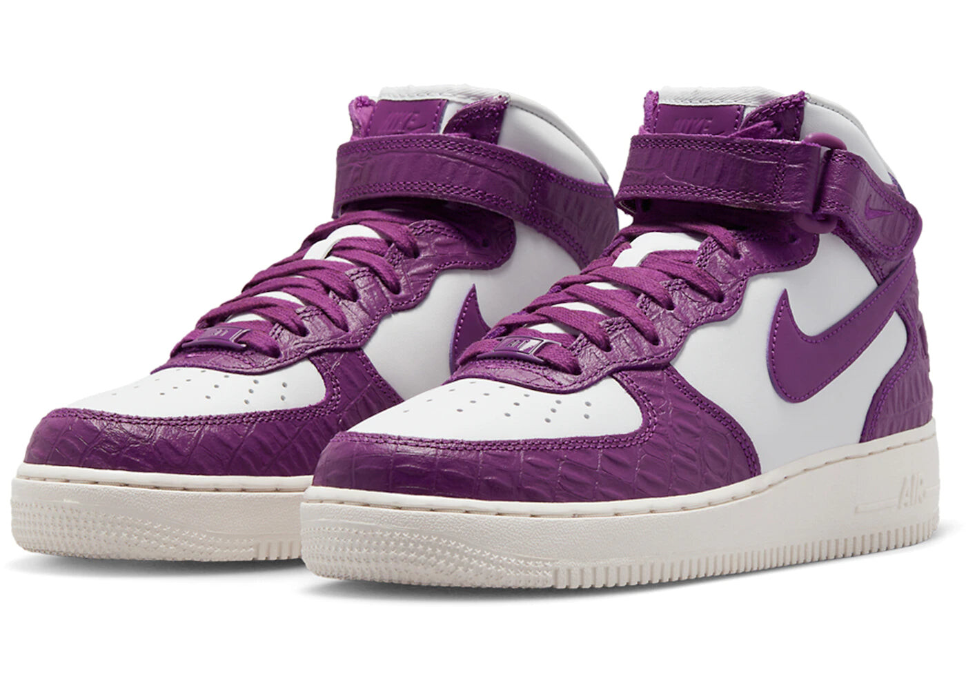 

Кроссовки женские Nike Air Force 1 Mid 07 Tokyo 03