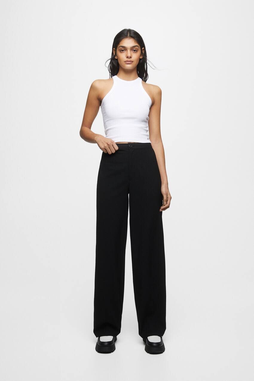 

Элегантные брюки с защипами Pull&Bear, черный