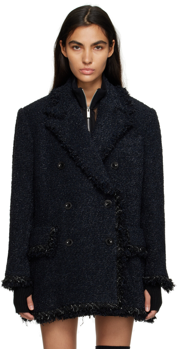 

Черное пальто с бахромой sacai