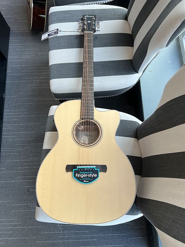 

Ibanez ACFS300CE-OPS
