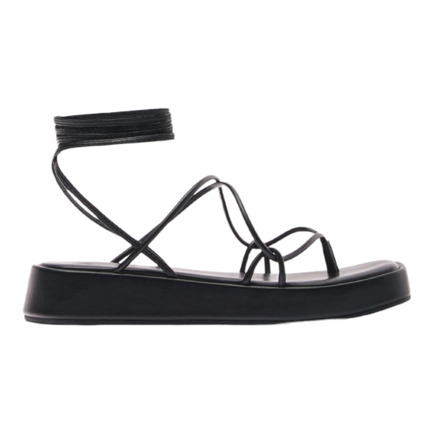 

Сандалии Bershka Tied Flat Platform, черный