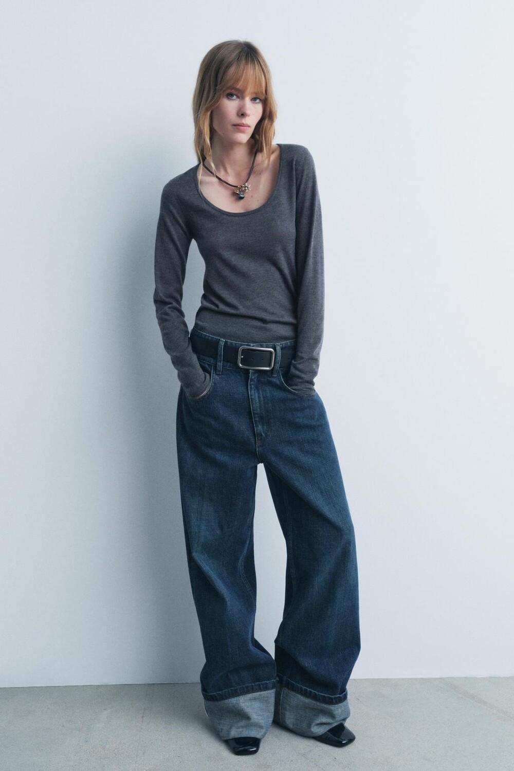 

Однотяжной трикотажный топ ZARA, средне-серый