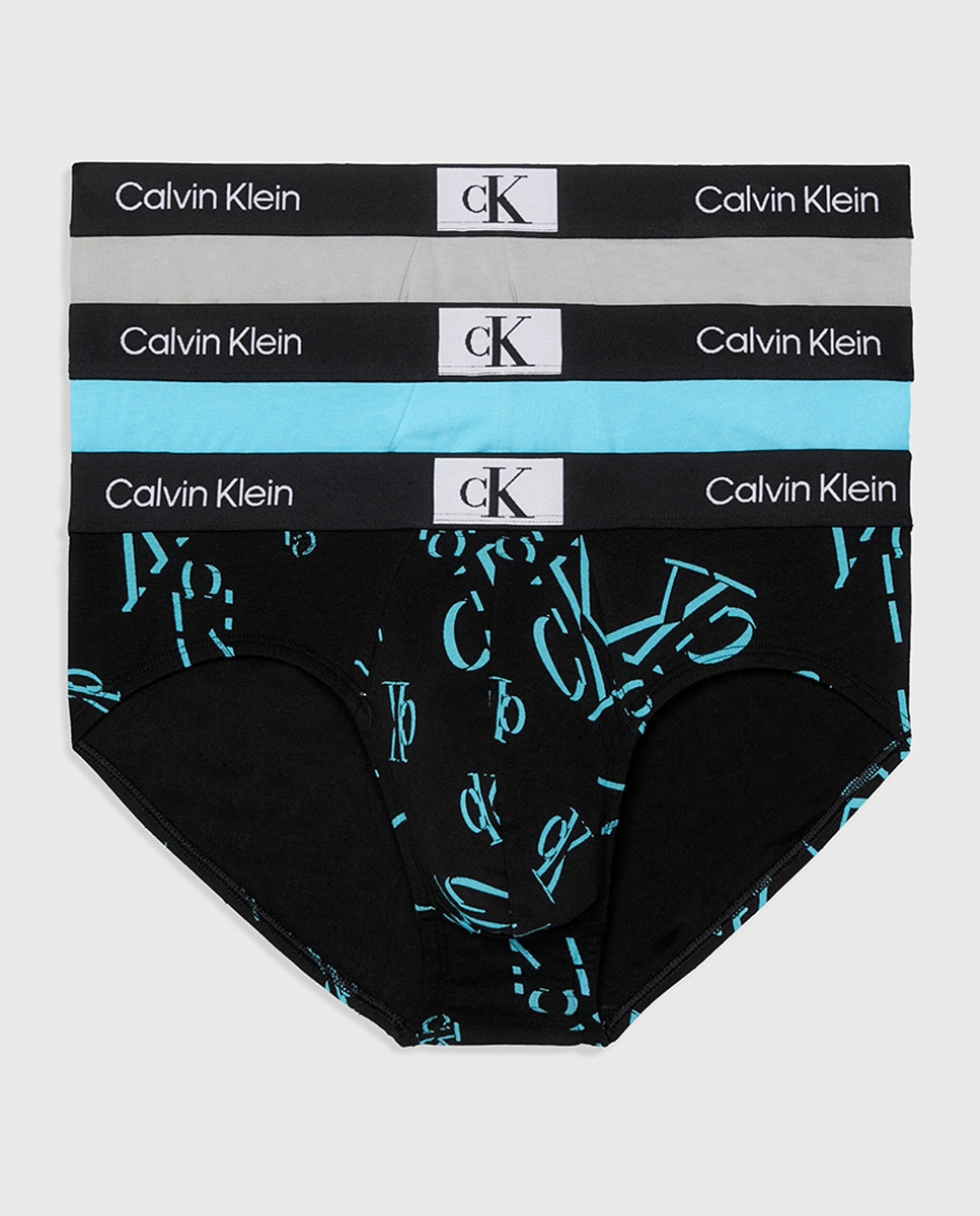 цена Комплект из 3 мужских трусов Calvin Klein, мультиколор