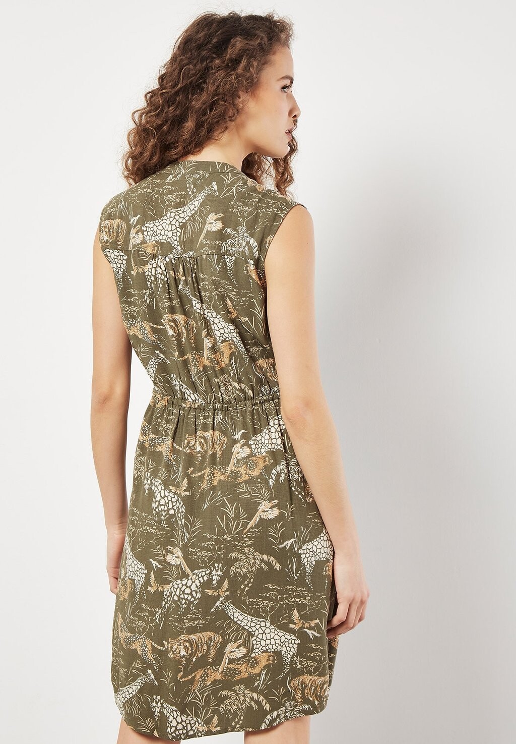 Повседневное платье TROPICAL ANIMAL PRINT Apricot, хаки
