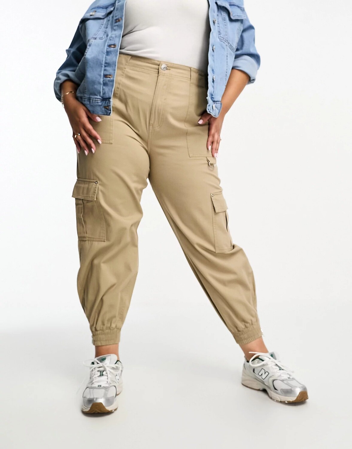 

Брюки-карго River Island Plus With Zip Cuff, бежевый