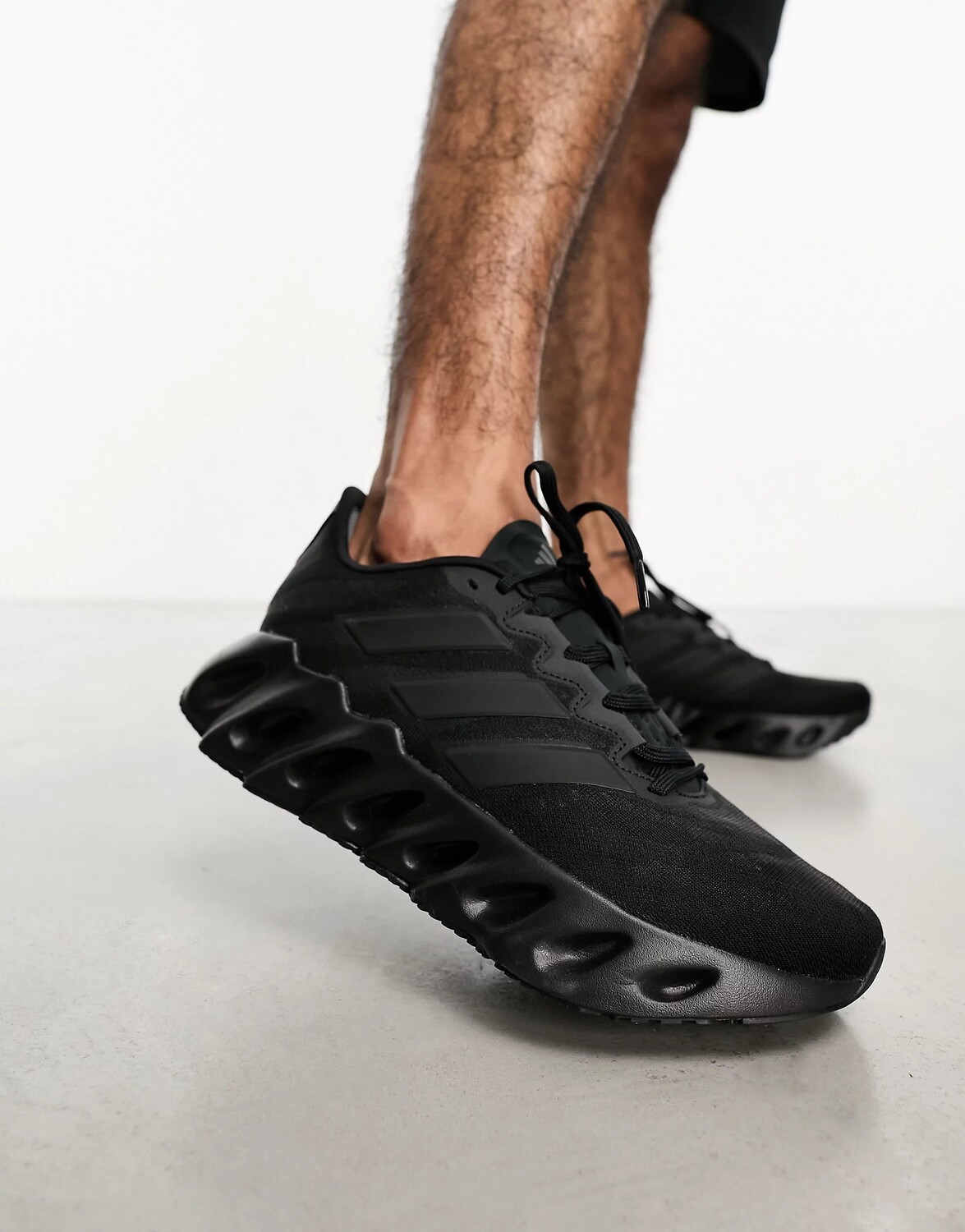 

Кроссовки Adidas Running Switch Fwd, черный