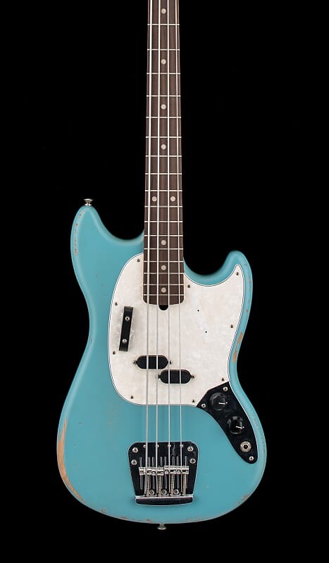 

Бас-гитара Fender JMJ Road Worn Mustang Bass — Faded Daphne Blue #82880