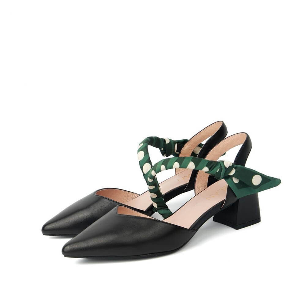 

Сандалии Eblan Thick-Heeled (размер 38), черный