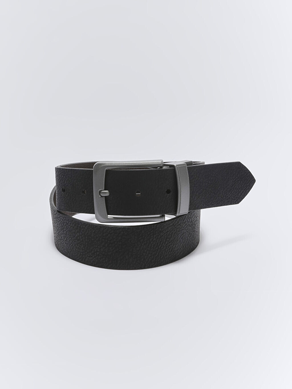 

Кожаный мужской ремень LCW Accessories