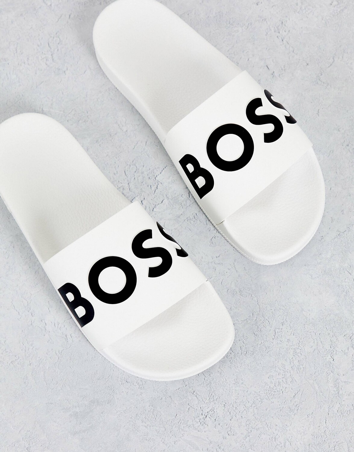 

Шлепанцы Boss Bay с белым сердечником