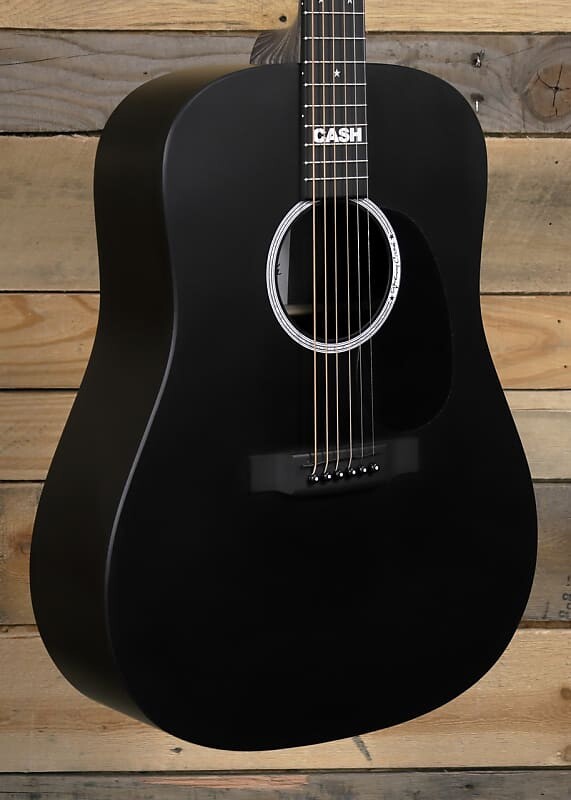 

Акустическая/электрическая гитара Martin DX Johnny Cash Jett Black с чехлом Martin DX Johnny Cash /Electric Guitar w/ Gigbag