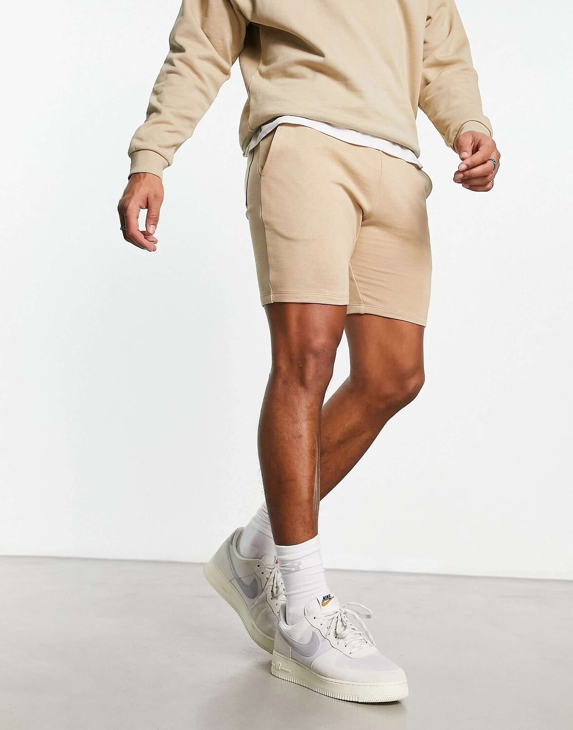 

Бежевые шорты из джерси скинни ASOS