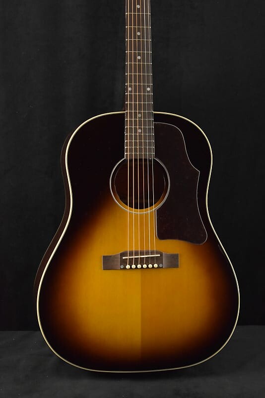 

Epiphone Slash J-45 Ноябрьский взрыв Slash J-45 November Burst