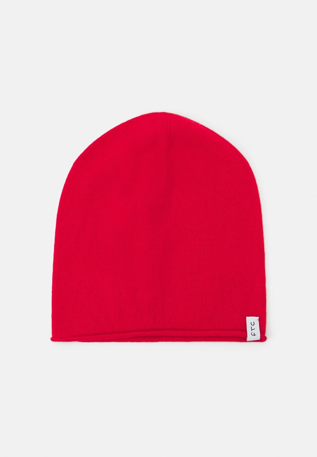 

Шапочка FTC Cashmere, помада красная.