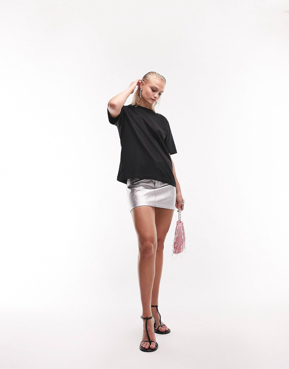 

Черная футболка с круглым вырезом и короткими рукавами премиум-класса Topshop