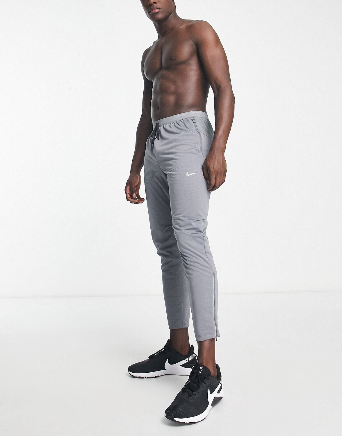 

Серые джоггеры Nike Running Phenom Elite Dri-FIT