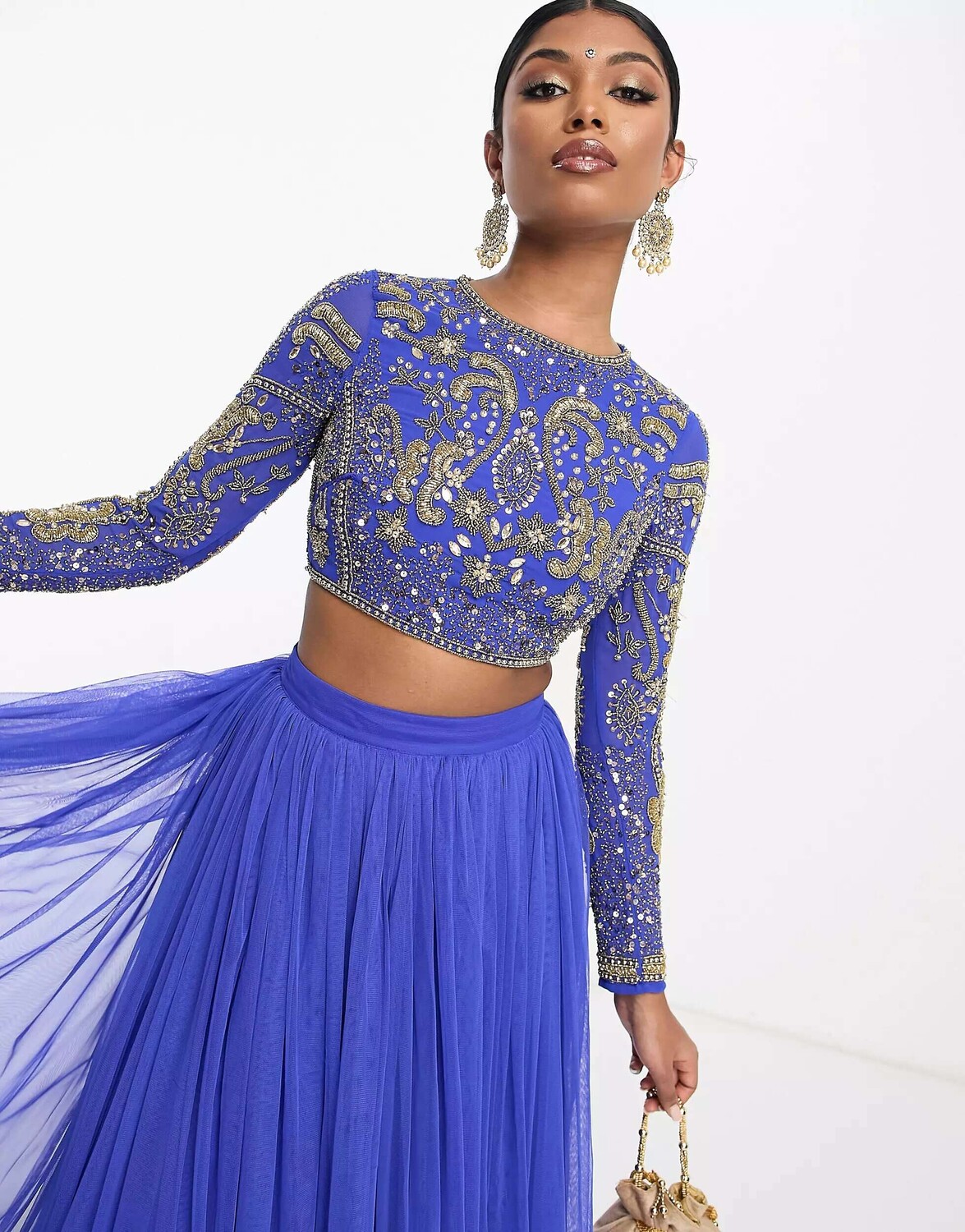 цена Синий укороченный топ lehenga с кристаллами ASOS