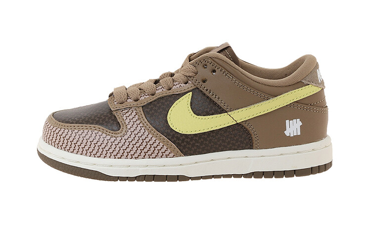 

Детские кроссовки для скейтбординга Nike Dunk Low BP