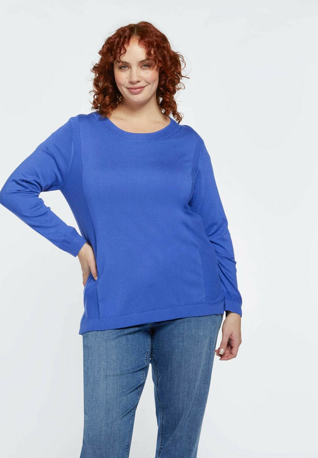 

Свитер Maglia Fiorella Rubino, цвет bluette