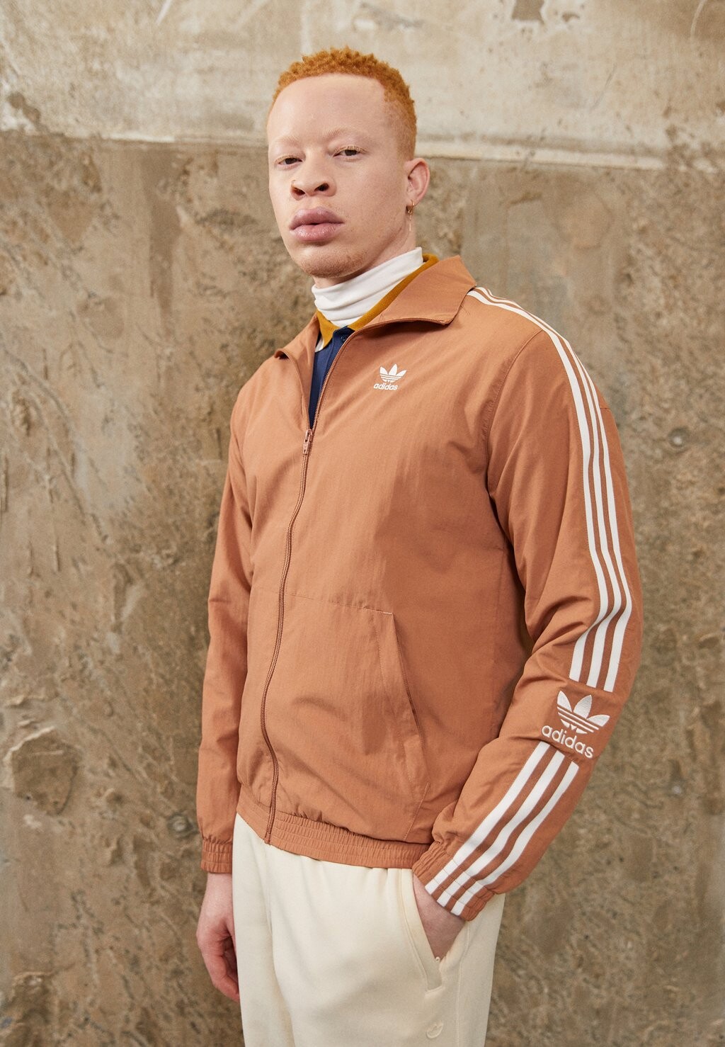 

Спортивная куртка Lock Up adidas Originals, цвет clay strata