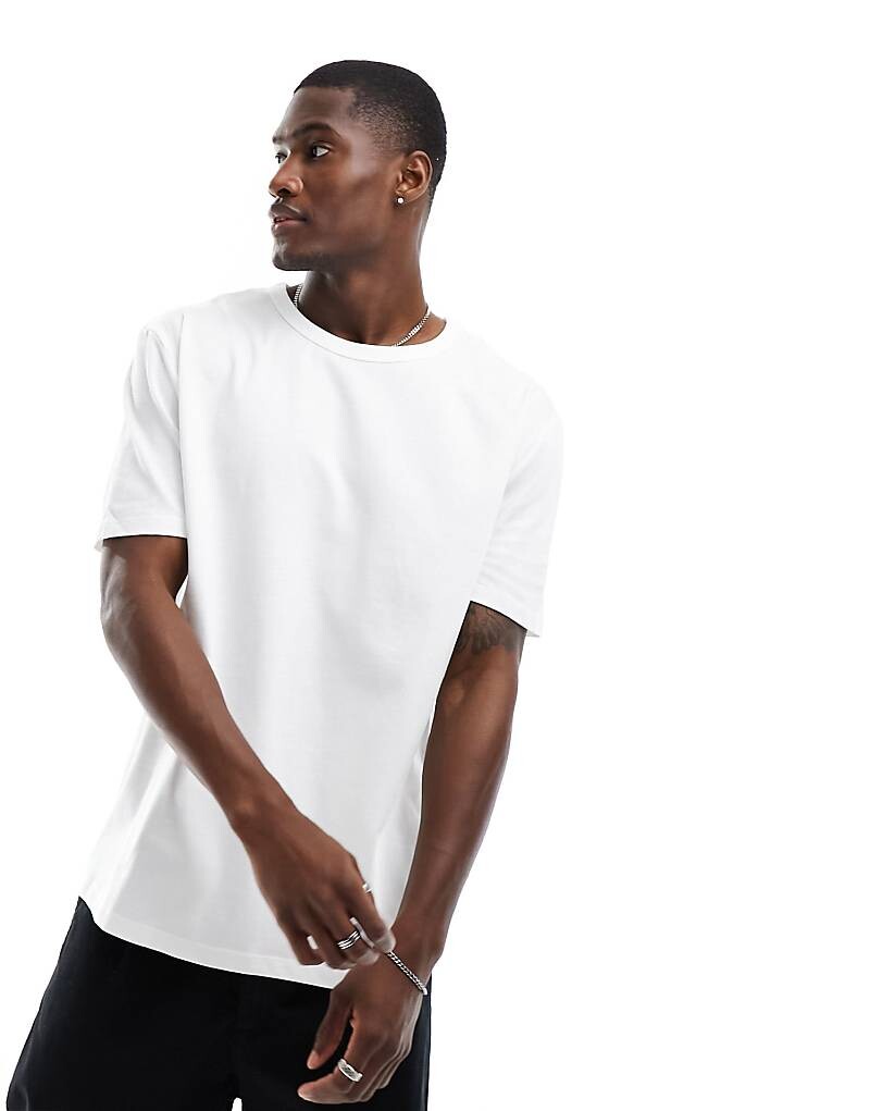 

ASOS DESIGN – Essential – белая свободная футболка плотностью 240 г/м²