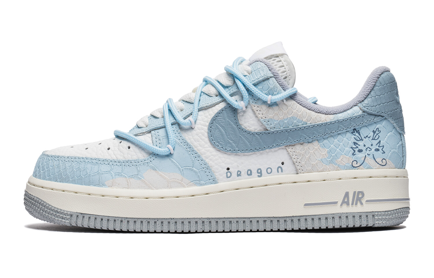 

Женские кроссовки для скейтбординга Nike Air Force 1, Light Blue
