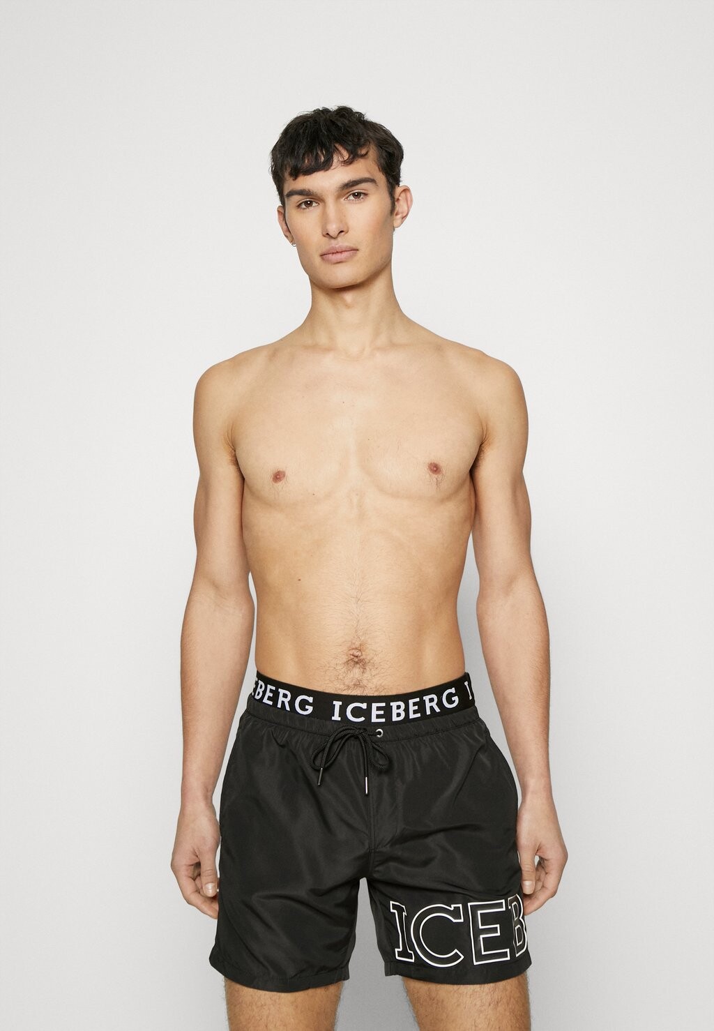 

Шорты для плавания Medium Boardshort Iceberg, черный