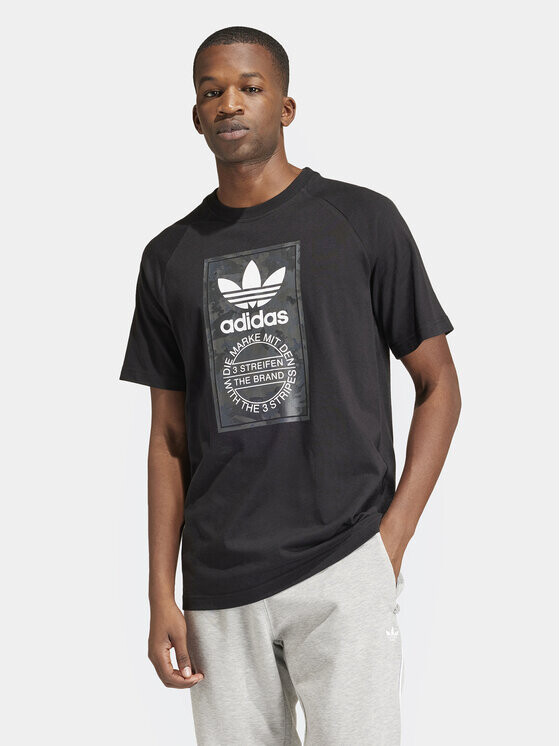 

Футболка стандартного кроя Adidas, черный