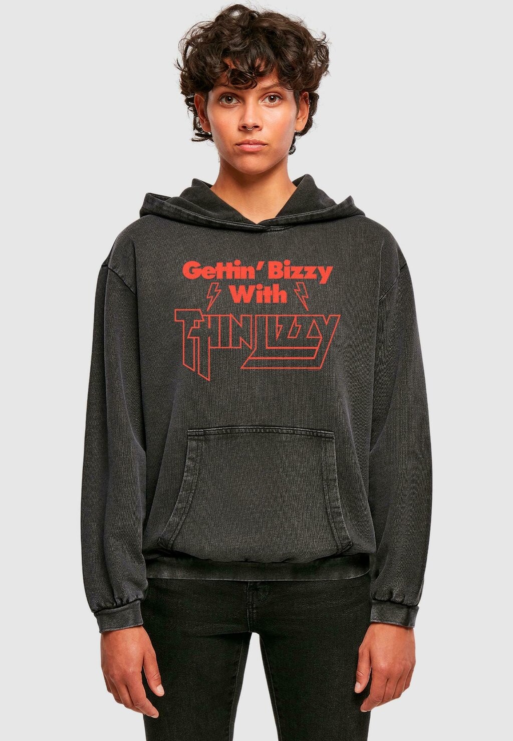 

Толстовка с капюшоном THIN LIZZY GETTIN BIZZY ACID WASHED OVERSIZE HOODY Merchcode, черный