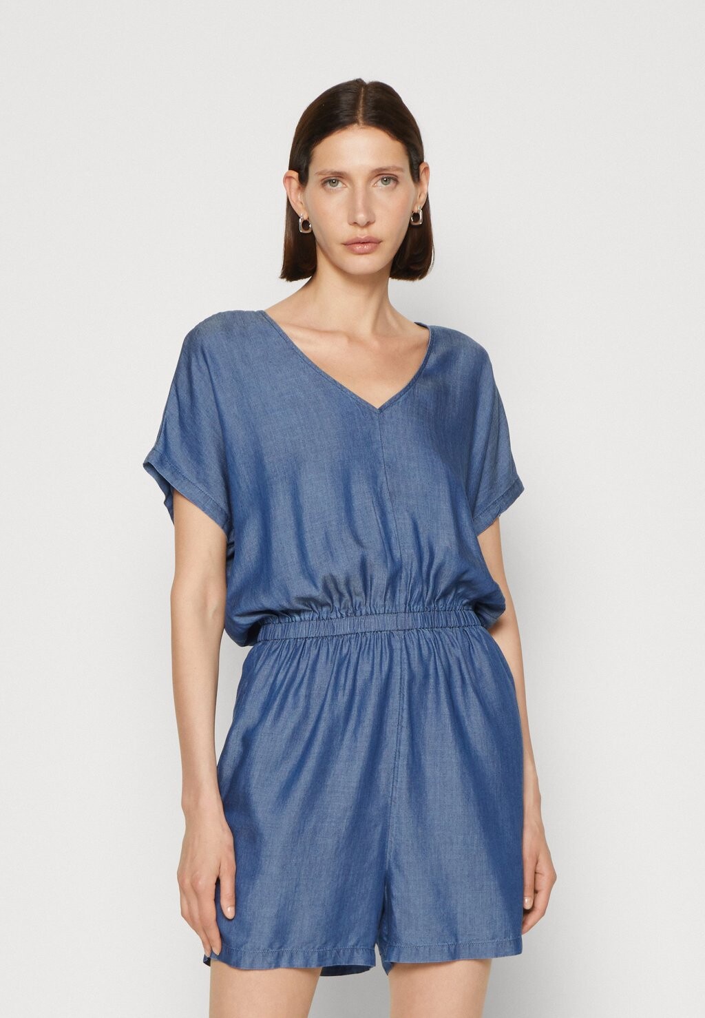 

Комбинезон edc by Esprit