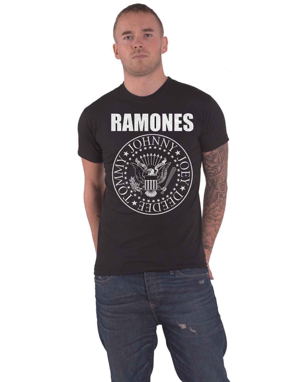 цена Футболка с принтом Hey Ho спереди и сзади Ramones, черный