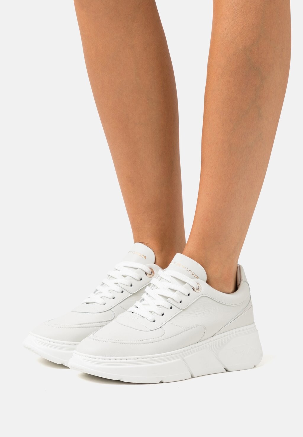 

Кроссовки Tommy Hilfiger, белый Chunky, белый