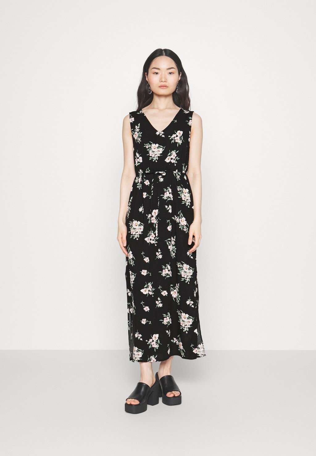 

Платье макси Vero Moda