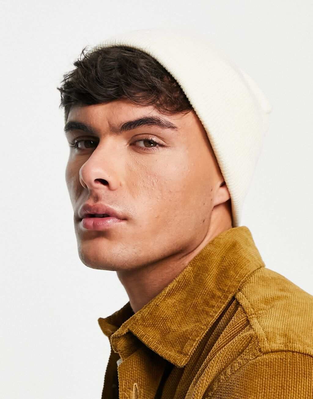 Объемная шапка-бини цвета экрю с логотипом Jack & Jones
