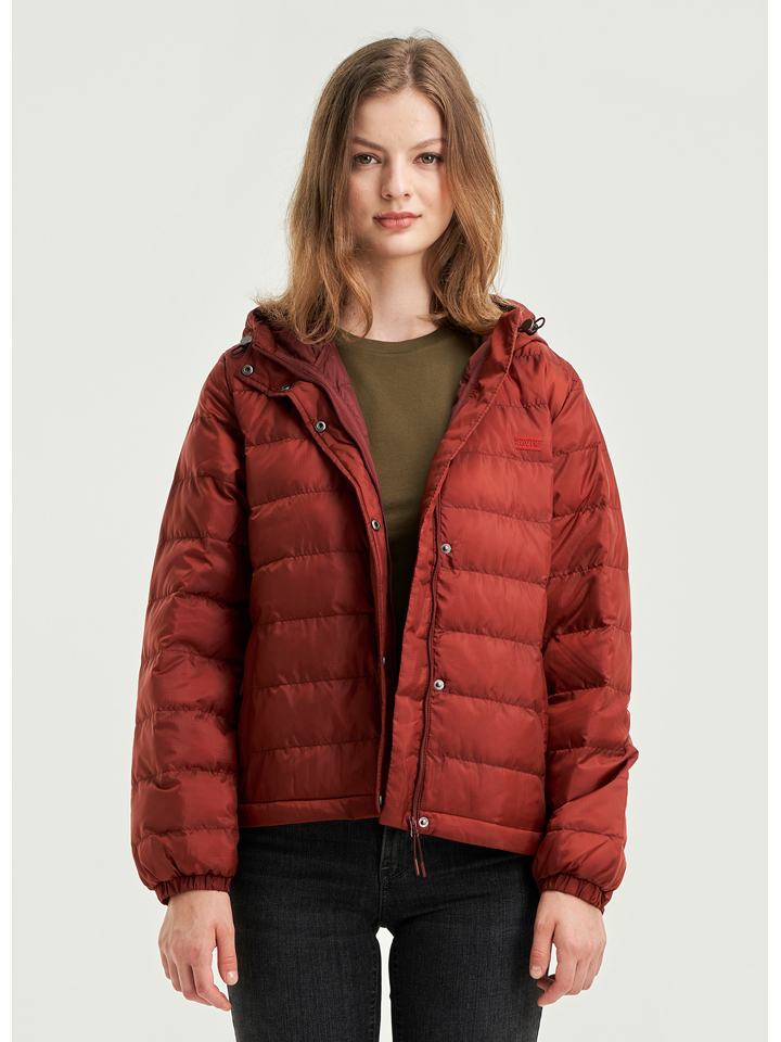 цена Стеганая куртка Levi´s, красный
