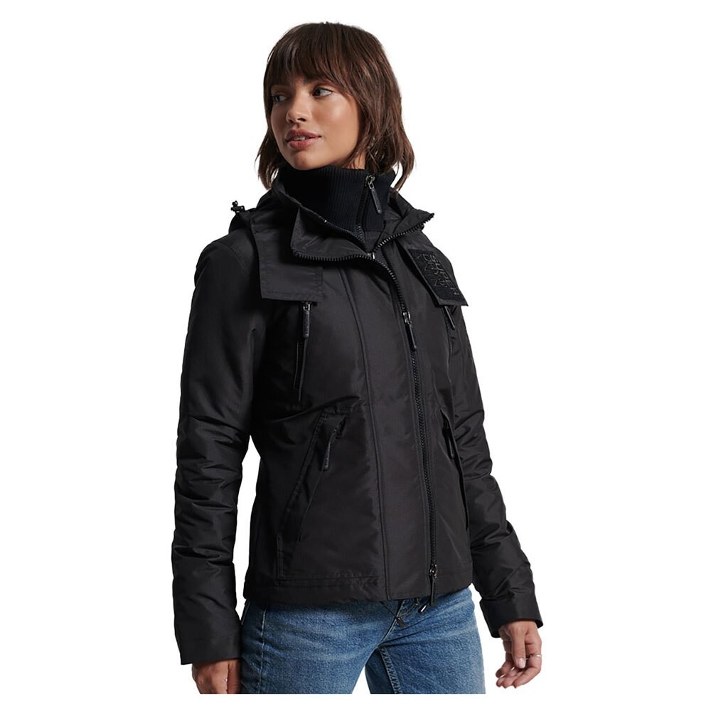 цена Куртка Superdry Mountain Windcheater, черный