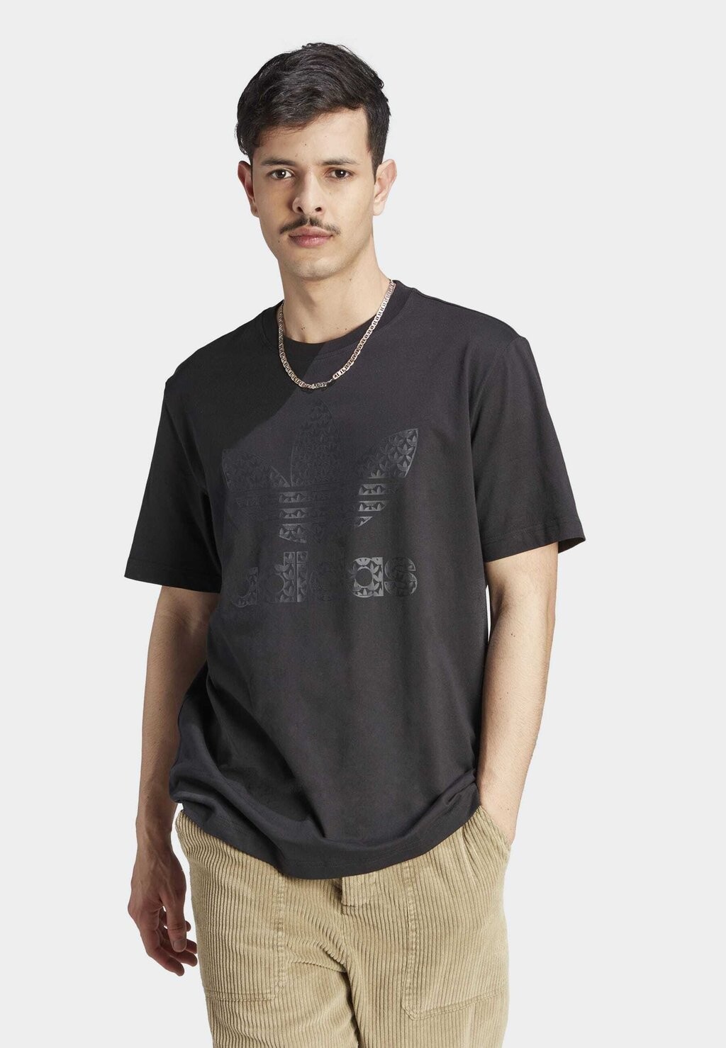 

Футболка с принтом adidas Originals, черный