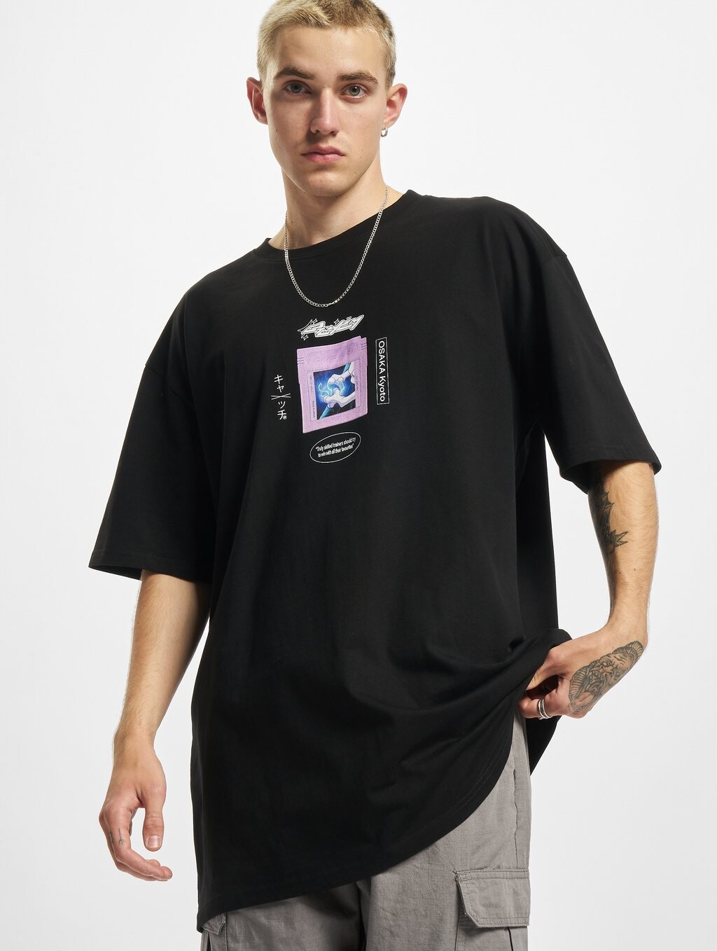 

Футболка с принтом Upscale by Mister Tee, черный