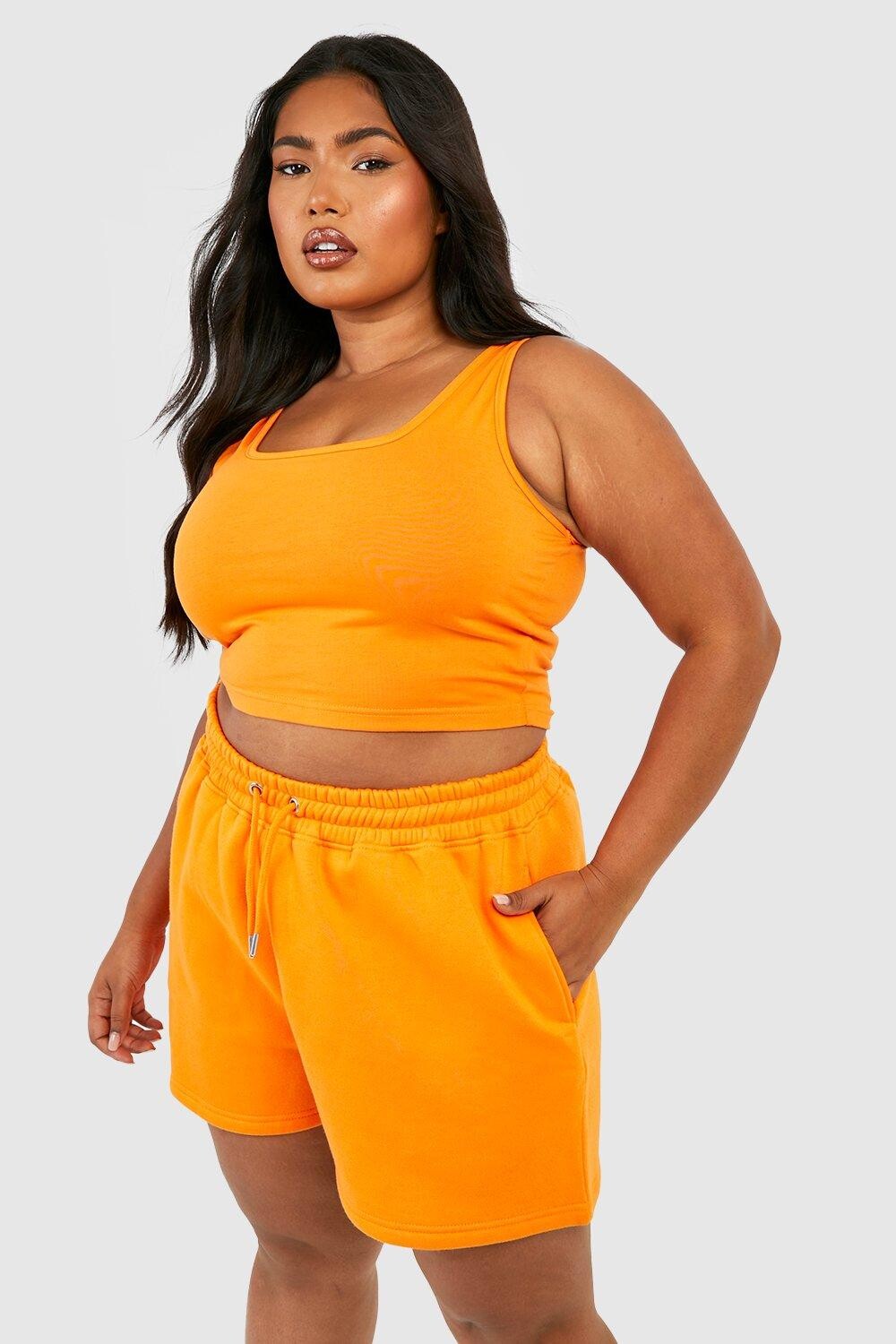 

Топ-майка и короткие спортивные шорты плюс Boohoo, оранжевый