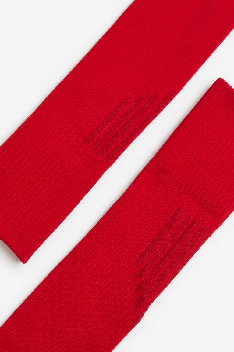 

Футбольные носки H&M, красный