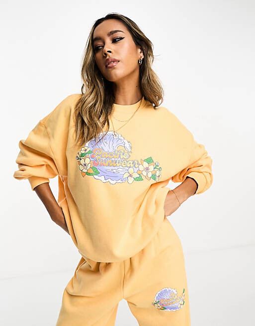 

Свитер абрикосового кремового цвета с круглым вырезом PacSun Surf's