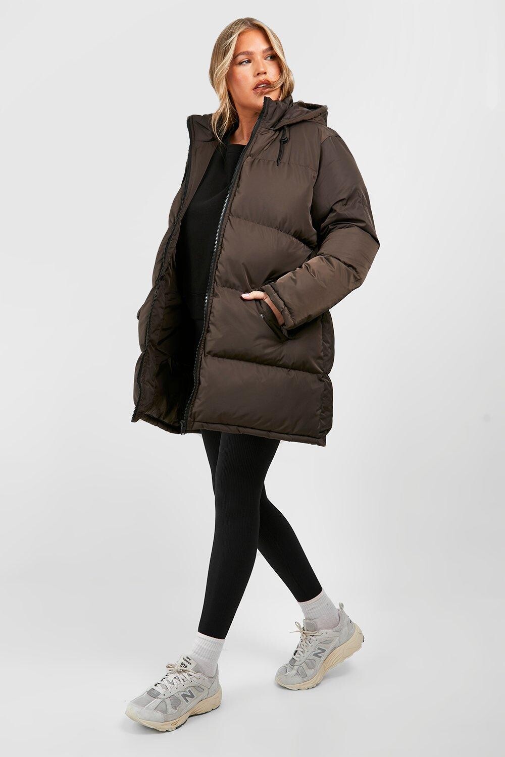 

Пуховик Plus с капюшоном boohoo, коричневый