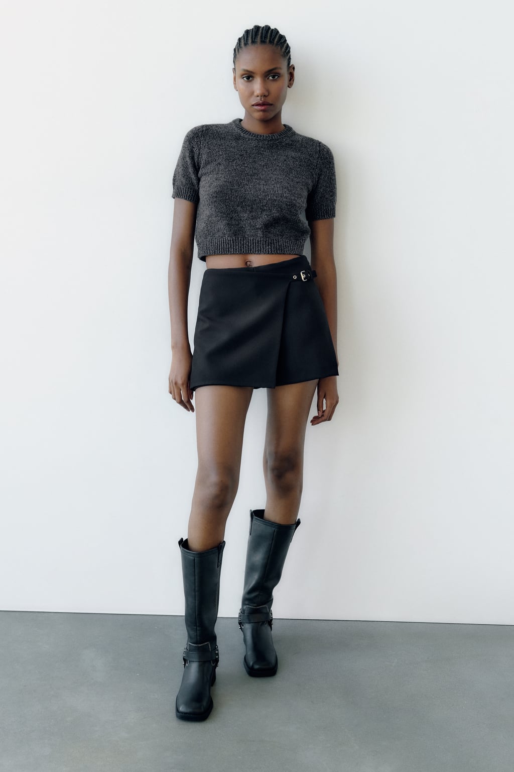 Асимметричная юбка ZARA, черный асимметричная юбка zara темно серый