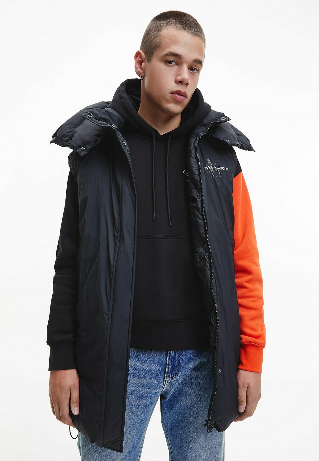 

Жилет Calvin Klein Jeans