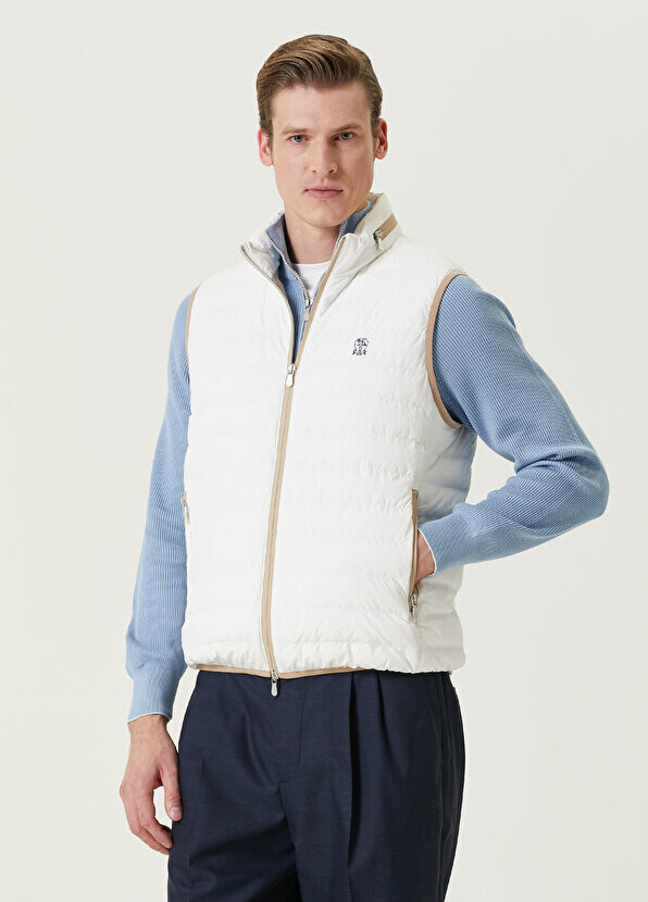 

Белый жилет с капюшоном Brunello Cucinelli