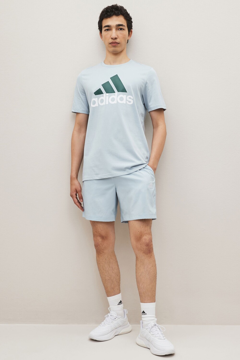 

Sportswear Essentials из трикотажа с большим логотипом adidas, синий