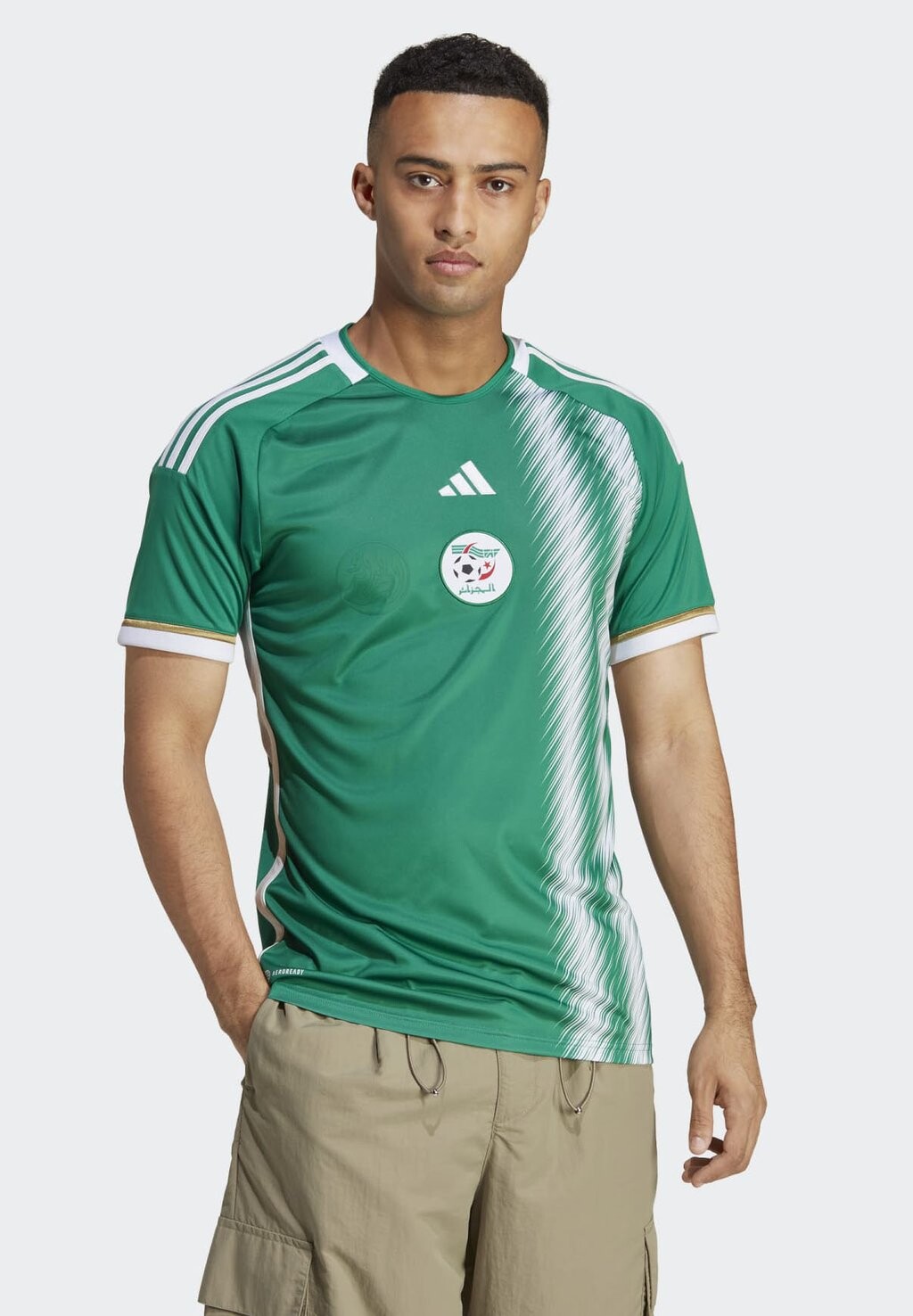

Футболка adidas Performance, зеленый