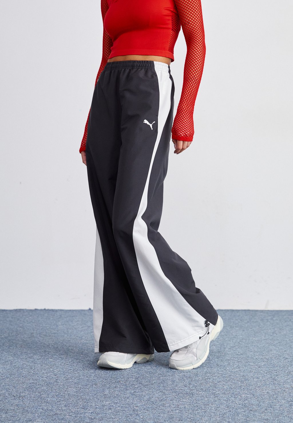 Спортивные брюки Dare To Relaxed Parachute Pants Puma, цвет puma/white