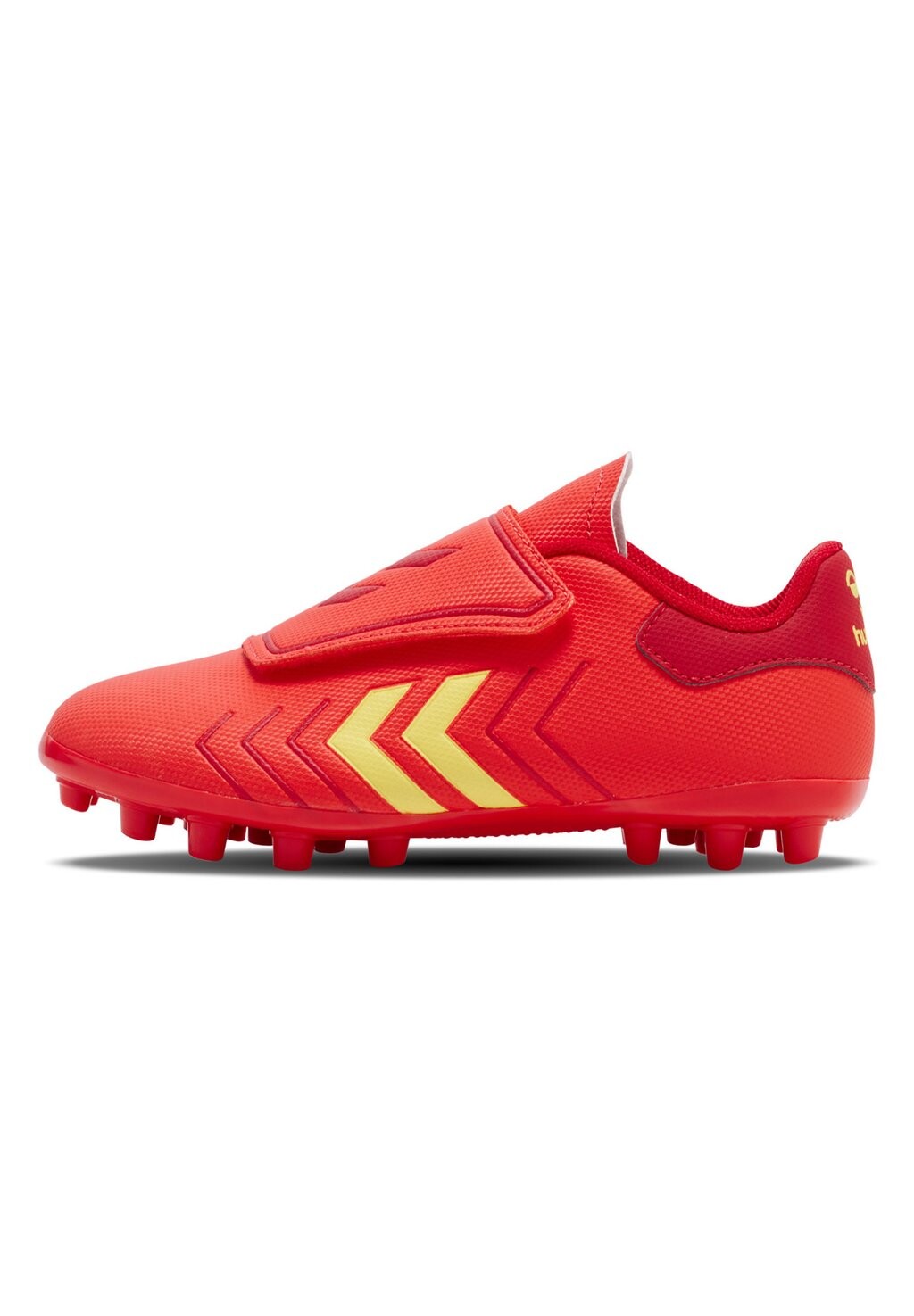 

Кроссовки для футзала с шипами Hattrick Hummel, цвет haute red