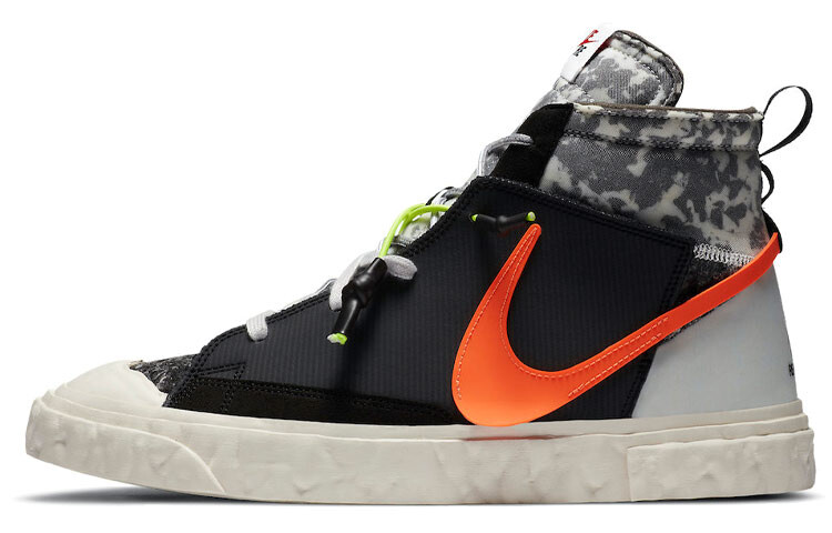 

Кроссовки Travis Scott READYMADE x Nike Blazer Mid, черный / серый / белый